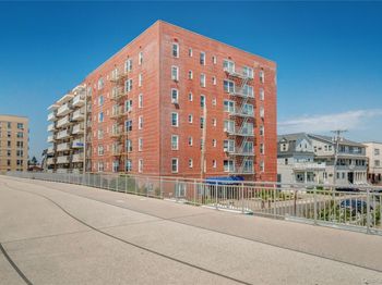 133 Beach 120 Street