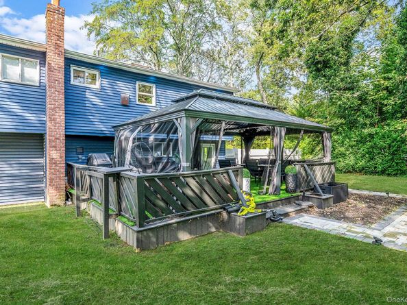 240 Babylon Street, Islip Terrace NY 11752