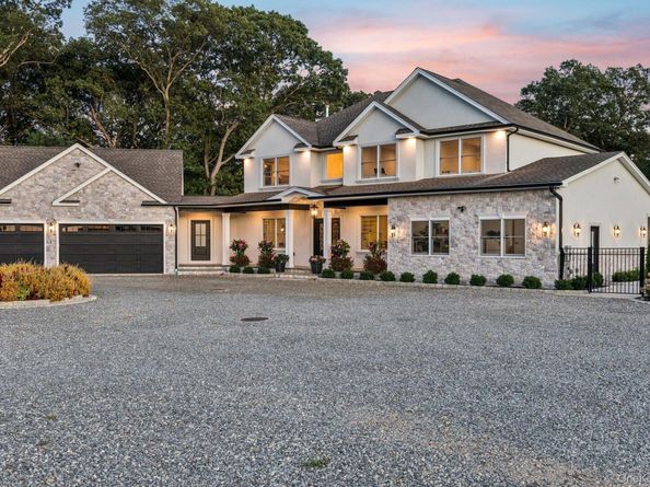 260 Clay Pitts Road, East Northport NY 11731