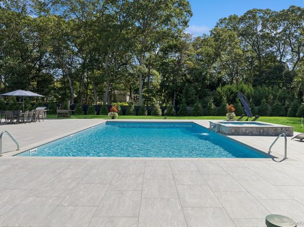 260 Clay Pitts Road, East Northport NY 11731