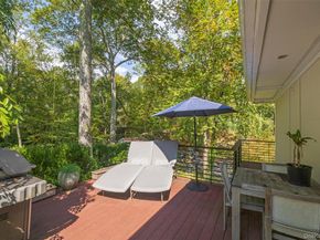 12 Bishop Park Road, Pound Ridge NY 10576