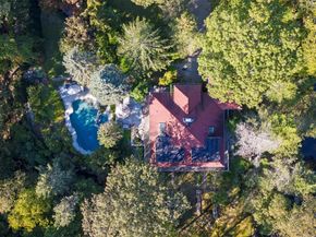 12 Bishop Park Road, Pound Ridge NY 10576
