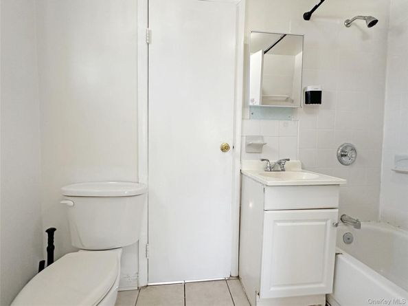 245 Dartmouth Drive, Hicksville NY 11801