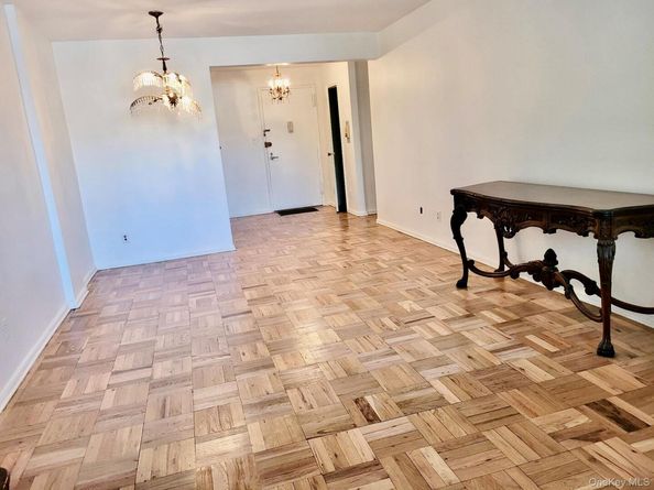 315 Atlantic Avenue 1A, East Rockaway NY 11518