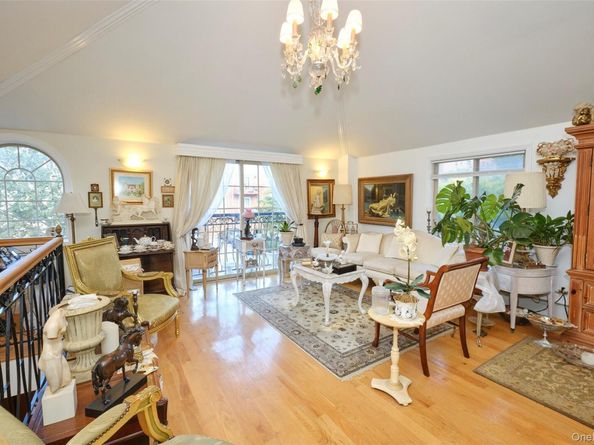 84-34 120 Street, Kew Gardens NY 11415