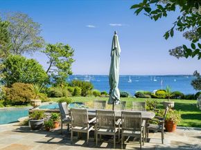 19 Oak Bluff Avenue, Larchmont NY 10538