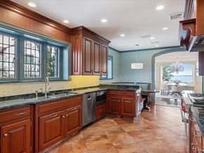 19 Oak Bluff Avenue, Larchmont NY 10538