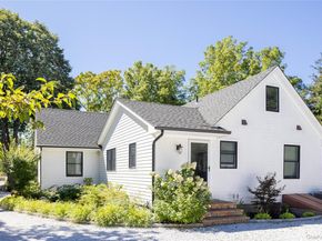 1260 Main Road, Jamesport NY 11901