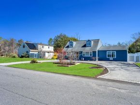 1659 Lincoln Avenue, Bohemia NY 11716