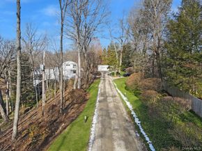 54 Cross Pond Road, Pound Ridge NY 10576