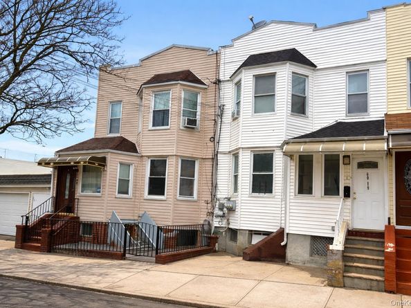 6017 80th Avenue, Glendale NY 11385