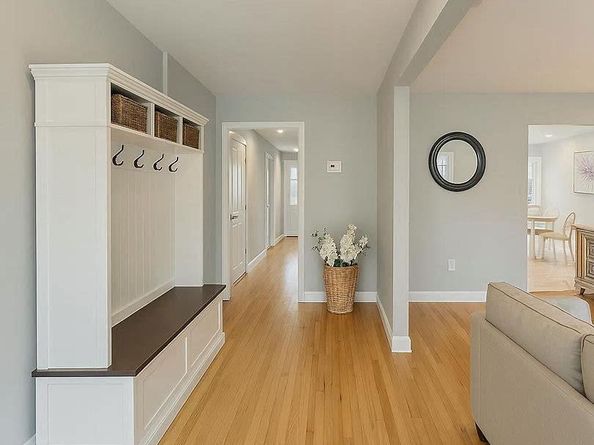 24 Rellim Drive, Glen Cove NY 11542
