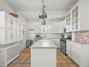 15 Bayside Avenue, Oyster Bay NY 11771