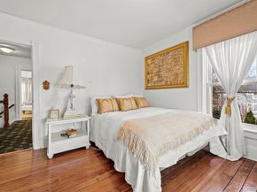 15 Bayside Avenue, Oyster Bay NY 11771