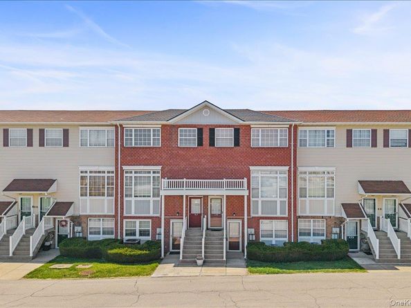 179 Surf Drive 114, Bronx NY 10473