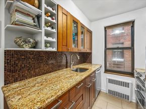 83-75 Woodhaven Boulevard 5E, Woodhaven NY 11421