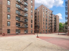 83-75 Woodhaven Boulevard 5E, Woodhaven NY 11421