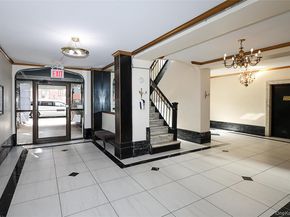 11525 Metropolitan Avenue 233, Kew Gardens NY 11418
