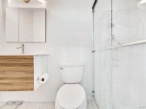 229-09 69th Avenue 77, Bayside NY 11364