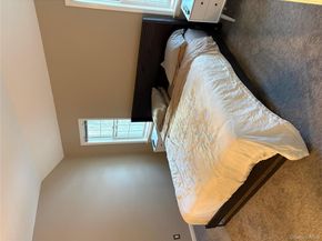 18 Lakeside Drive, Valhalla NY 10595