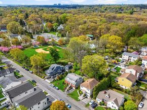 150 Adelphi Avenue 150152, Harrison NY 10528