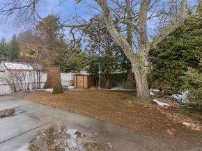 9 Clinton Street, Elmont NY 11003