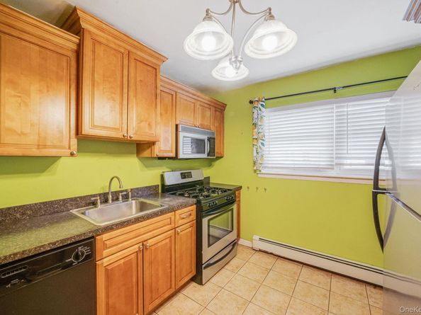 490 Main Street B10, Farmingdale NY 11735