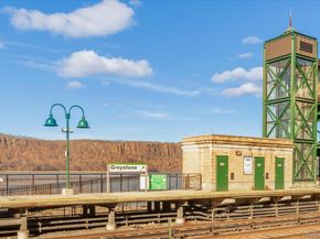 1085 Warburton Ave 304, Yonkers NY 10701