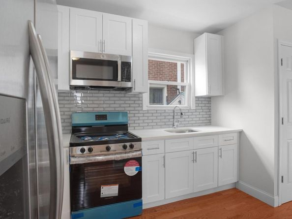 241-10 86th Avenue, Bellerose NY 11426