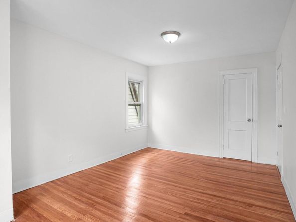 241-10 86th Avenue, Bellerose NY 11426