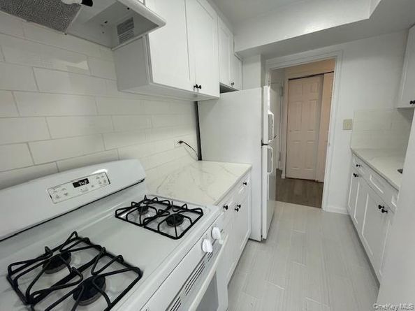83-60 118 Street 11H, Kew Gardens NY 11415