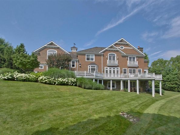5 Sutton Farm Drive, Chappaqua NY 10514