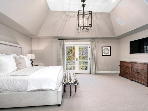 5 Sutton Farm Drive, Chappaqua NY 10514