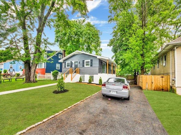166 Sears Avenue, Elmsford NY 10523