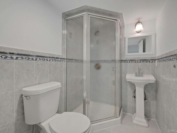 107E Edgewater Park 107E, Bronx NY 10465