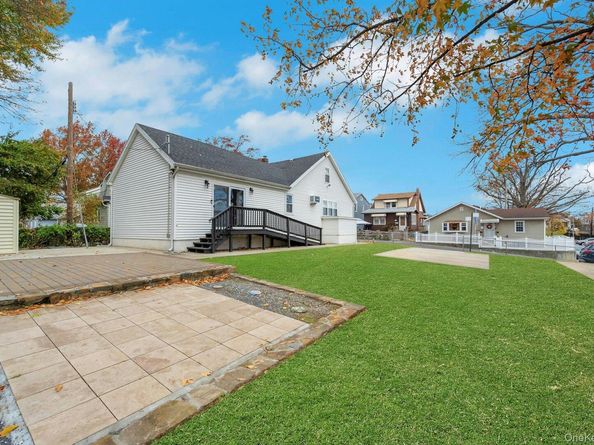 107E Edgewater Park 107E, Bronx NY 10465