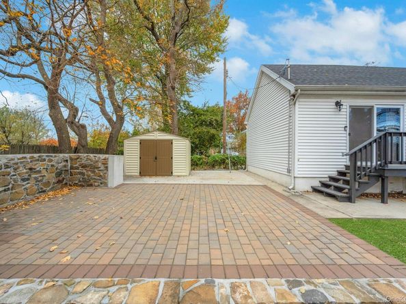 107E Edgewater Park 107E, Bronx NY 10465