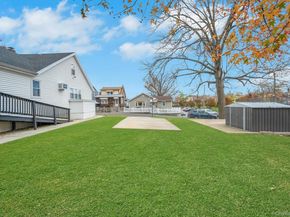 107E Edgewater Park 107E, Bronx NY 10465