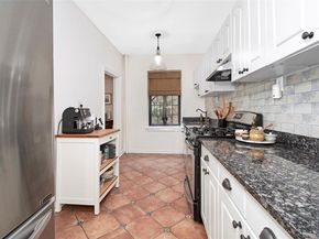 45 W Pondfield Road 1F, Bronxville NY 10708