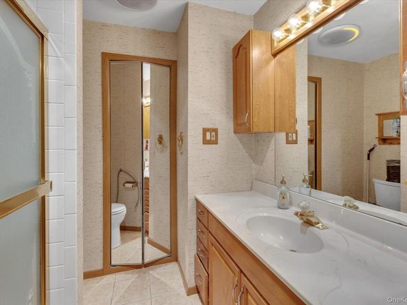 63 Ravenwood Drive, Kings Park NY 11754