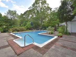 90 Haven Avenue, Ronkonkoma NY 11779