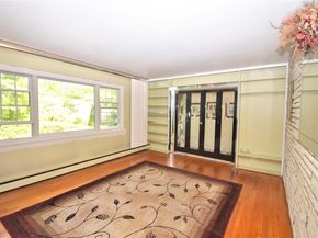 90 Haven Avenue, Ronkonkoma NY 11779