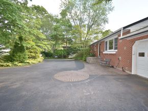 90 Haven Avenue, Ronkonkoma NY 11779