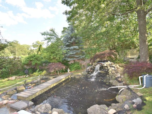 90 Haven Avenue, Ronkonkoma NY 11779