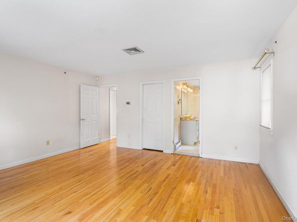 23 Medford Lane, Scarsdale NY 10583