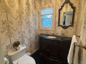 987 E Prospect Street, Woodmere NY 11598