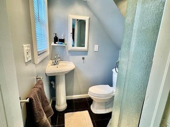 987 E Prospect Street, Woodmere NY 11598