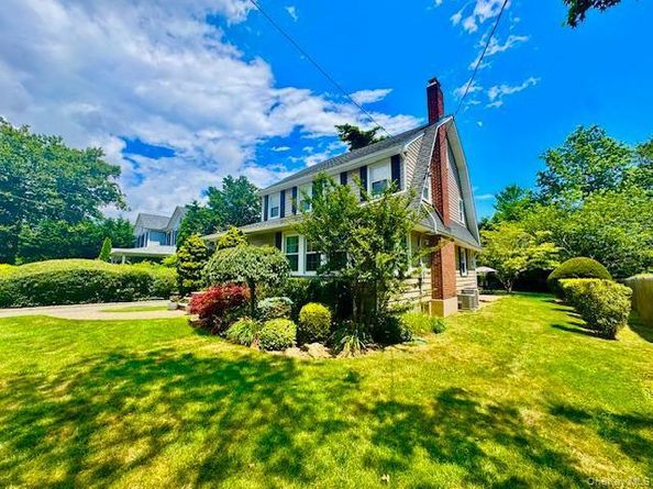 987 E Prospect Street, Woodmere NY 11598