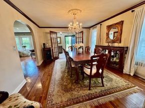 987 E Prospect Street, Woodmere NY 11598
