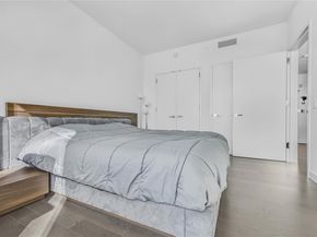 252 South Street 73K, New York (Manhattan) NY 10002